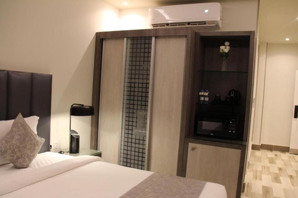 Ḩafar al Bāţin Seven Palaces Hotel מראה חיצוני תמונה