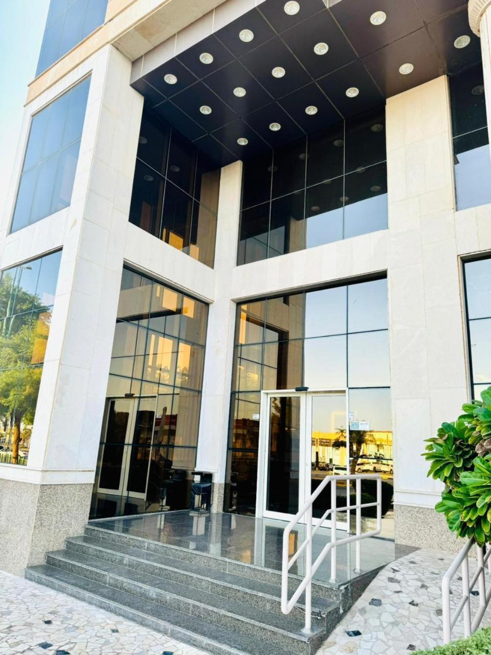 Ḩafar al Bāţin Seven Palaces Hotel מראה חיצוני תמונה