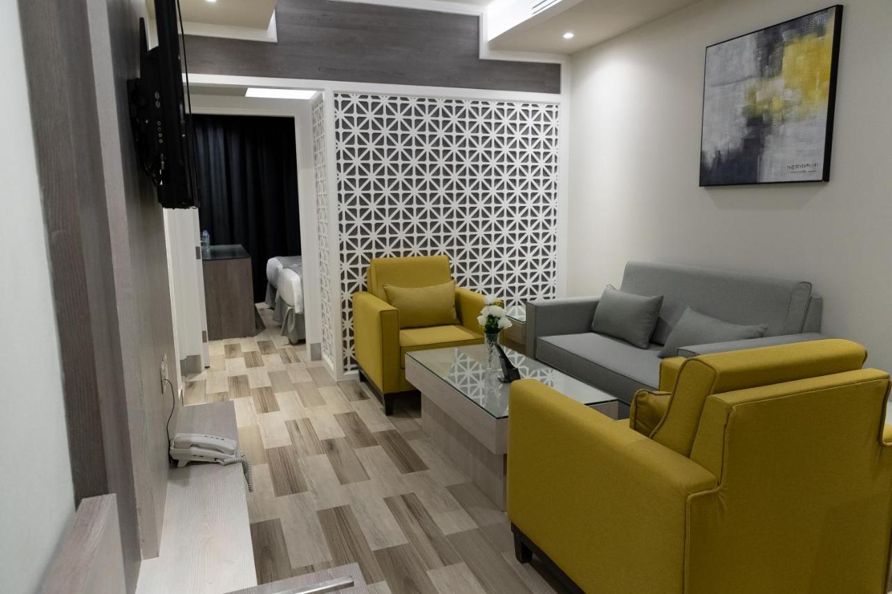 Ḩafar al Bāţin Seven Palaces Hotel מראה חיצוני תמונה