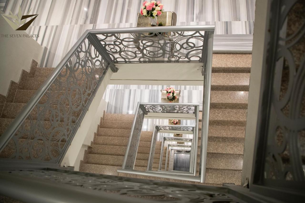 Ḩafar al Bāţin Seven Palaces Hotel מראה חיצוני תמונה