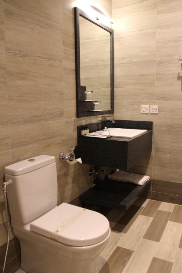 Ḩafar al Bāţin Seven Palaces Hotel מראה חיצוני תמונה